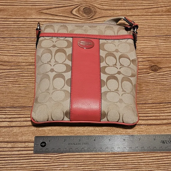 Coach Legacy Signature Crossbody - Picture 15 of 16